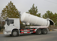 Caminhão SINOTRUK HOWO da sucção da água de esgoto para a empresa 20CBM LHD 336HP do saneamento