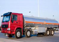 O caminhão de tanque do óleo do veículo de transporte do óleo comestível, fuel-óleo móvel do posto de gasolina transporta 25-30CBM