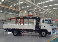 Caminhão resistente guindaste montado 5 toneladas de SINOTRUK para o saneamento da paisagem