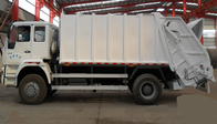 SINOTRUK comprimiu o caminhão 10-12CBM LHD 4X2 ZZ3161M4311 da recolha de lixo
