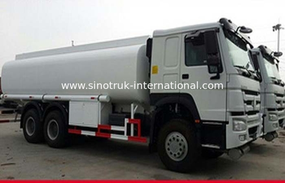 Caminhão de petroleiro do gás do caminhão de tanque 6X4 do óleo da eficiência elevada 16-20CBM LHD Euro2 290HP