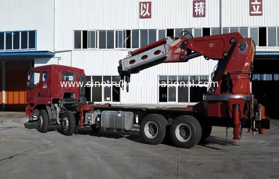 25-80 as toneladas do caminhão montaram o guindaste 8X4 LHD, equipamento de levantamento montado caminhão