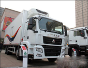O tipo de movimentação 8×4 35 toneladas refrigerou o caminhão de entrega para manter bens frescos