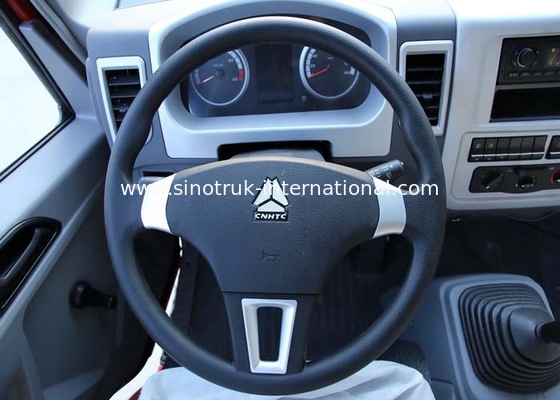Camioneta vermelhos SINOTRUK HOWO 4,5 toneladas com o motor 490Xichai