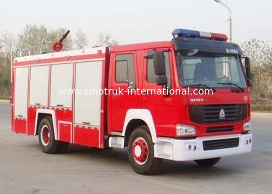 O departamento dos bombeiros da emergência do tanque de água transporta 12CBM LHD 290HP com os anti corrimão do deslizamento