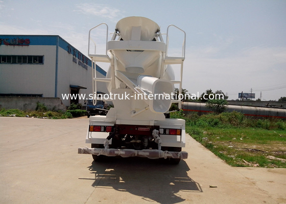 O caminhão móvel SINOTRUK HOWO 10CBM RHD 10 do misturador concreto roda o motor 336HP
