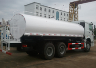 Caminhões de petroleiro LHD da água potável de SINOTRUK HOWO 6X4 18CBM para a pulverização do inseticida