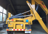 O caminhão do GV montado Cranes o equipamento para o reboque de 3 eixos semi que levanta o recipiente de 40ft