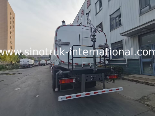 Sinotruk HOWO Caminhão de tanque de água 6x4 RHD branco ZZ1257V4347B1 Com função de descarga de alta pressão