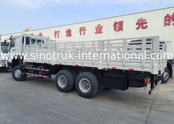 Sinotruk Howo Cargo Truck 6 × 6 All Wheel Drive Lhd 10 Wheels Long Cargo Box