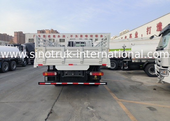 Sinotruk Howo Cargo Truck 6 × 6 All Wheel Drive Lhd 10 Wheels Long Cargo Box