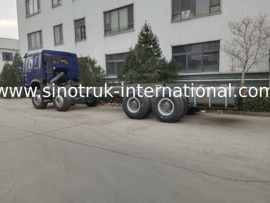 SINOTRUK HOWO Caminhão-tanque de petróleo Chassis 400HP 8X4 LHD 50 toneladas 40CBM