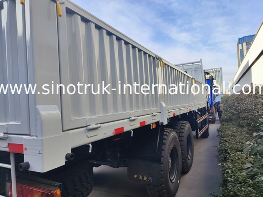Desbloqueie o poder e a versatilidade de todos os conquistadores Branco HOWO 6x6 400HP Off - Road Cargo Truck