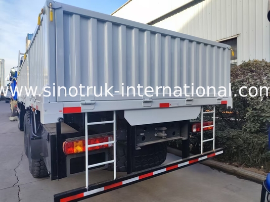 Desbloqueie o poder e a versatilidade de todos os conquistadores Branco HOWO 6x6 400HP Off - Road Cargo Truck