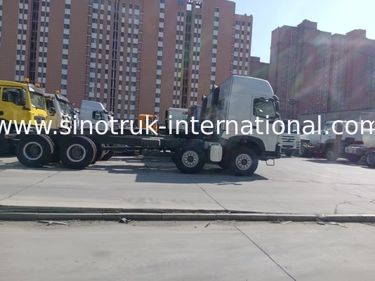 inotruk Novo Howo Tipper Dump Truck Chassis Weichai Motor 8 × 4 LHD 430HP