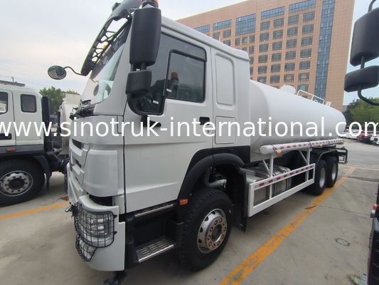 4650 1350 mm de distância entre eixos caminhão-tanque de água com VGD95 desempenho e capacidade do eixo dianteiro