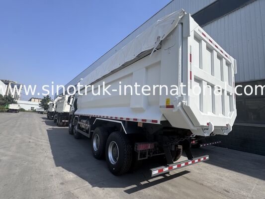Caminhão basculante 380HP 6X4 do táxi de SINOTRUK HOWO NX uma luz de advertência com um encerado