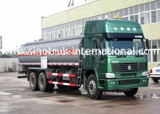 SINOTRUK HOWO 16-20CBM Caminhão-tanque de combustível 6X4 LHD 290HP Caminhão-tanque de petróleo Euro2