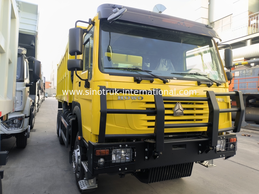Sinotruk Howo Tipper Dump Truck 6 × 4 Lhd 10 rodas 20CBM Cargo Box Pneus de mineração
