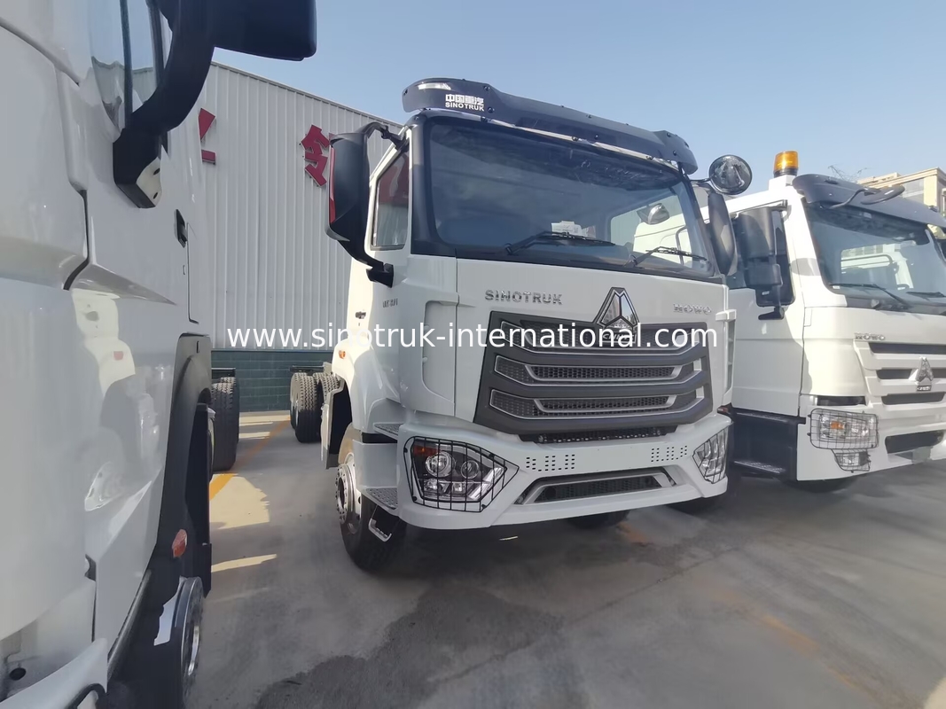SINOTRUK HOHAN Howo Tipper Dump Truck Chassis Weichai Motor 6 × 4 LHD ZZ3257V384JB1 Modelo
