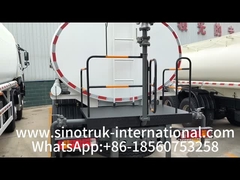 4650 1350 mm de distância entre eixos caminhão-tanque de água com VGD95 desempenho e capacidade do eixo dianteiro